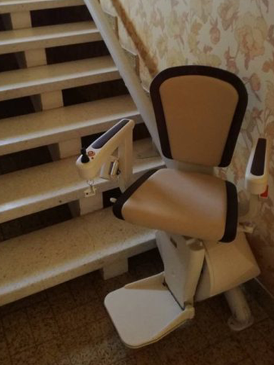 monte escalier droit intérieur