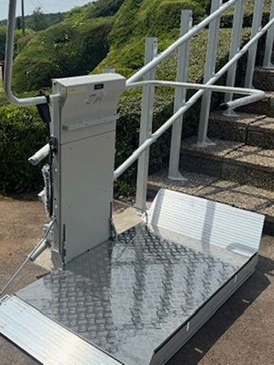 plateforme exterieure metal